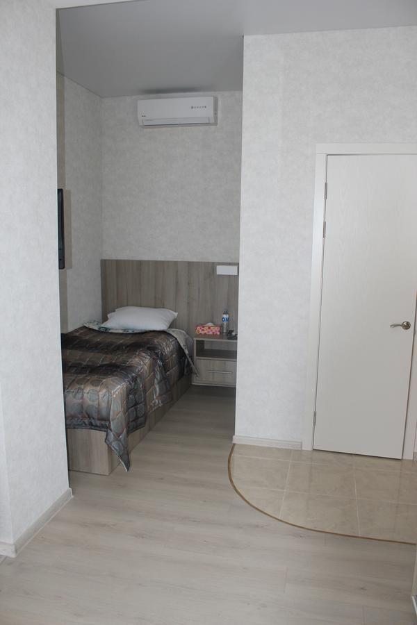 Caral Otel Comrat Dış mekan fotoğraf
